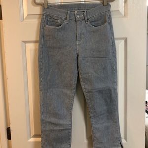 Levi’s Seersucker Denim Capris